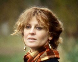 WHAT IS THE ZODIAC SIGN OF JULIE CHRISTIE?